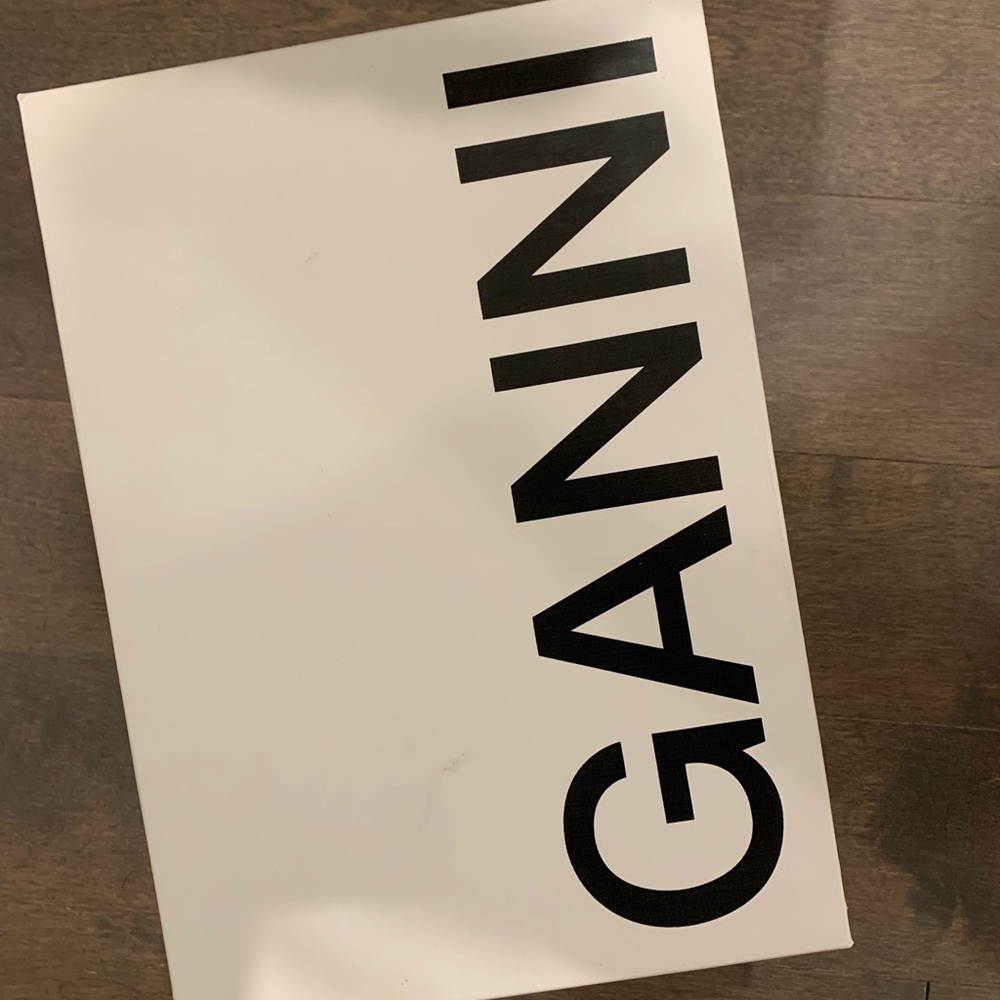GANNI Shoe Box